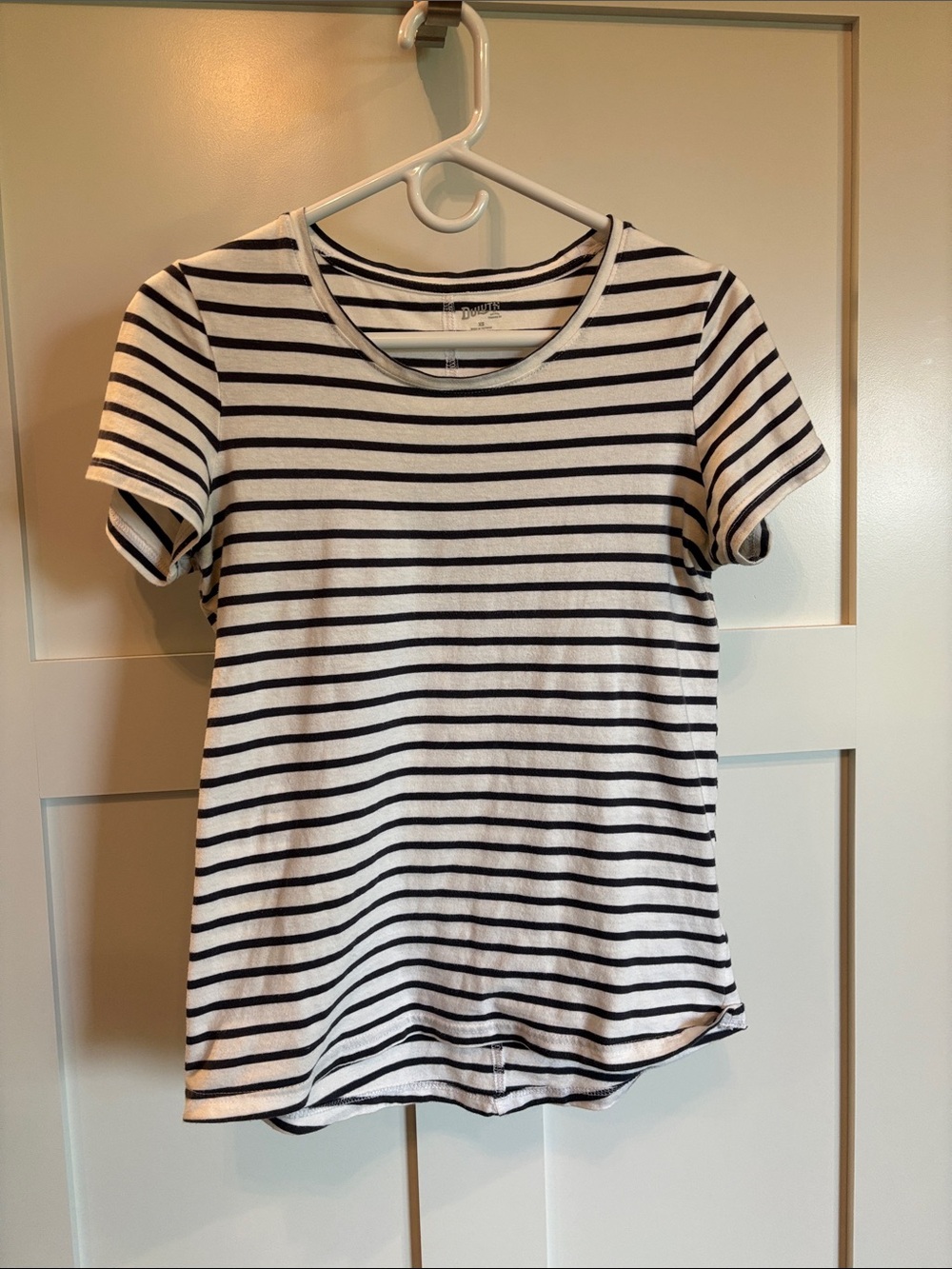 Duluth Trading Co • striped top